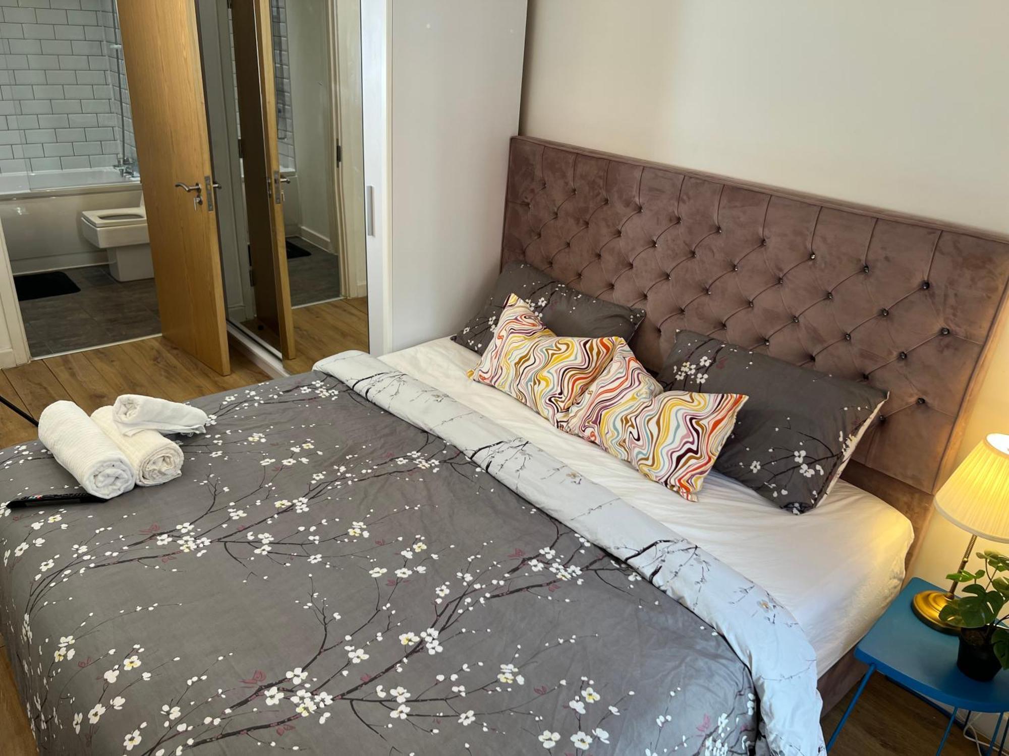 Luxury Urban Tranquility At B1 Apartamento Birmingham Exterior foto